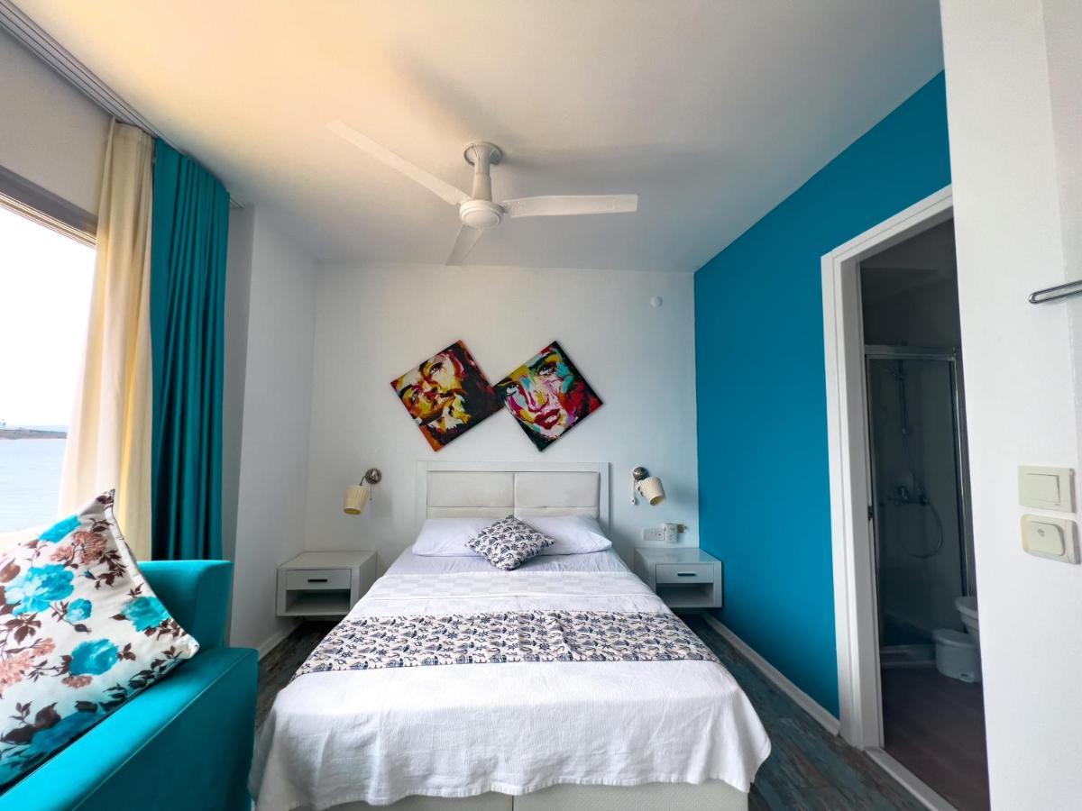 Larimar Hotel Кешме Экстерьер фото